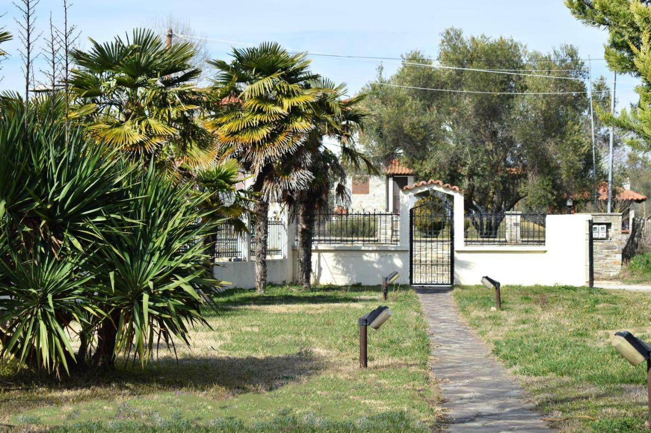 Villa Close To The Beach Ormos Panagias Dış mekan fotoğraf